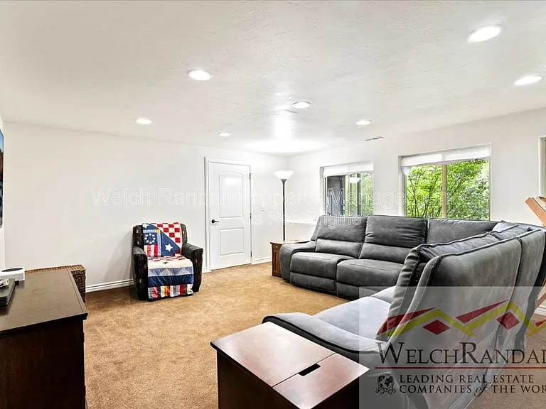5548 E Emigration Canyon Rd — Photo 17