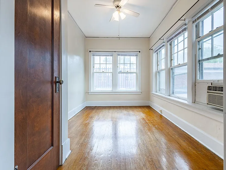 3205 Poppleton Ave — Photo 8