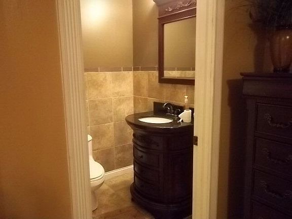 5th image of 1428 Lomond Dr