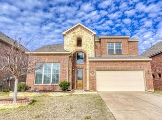 512 Mist Flower Dr, Little Elm, TX 75068