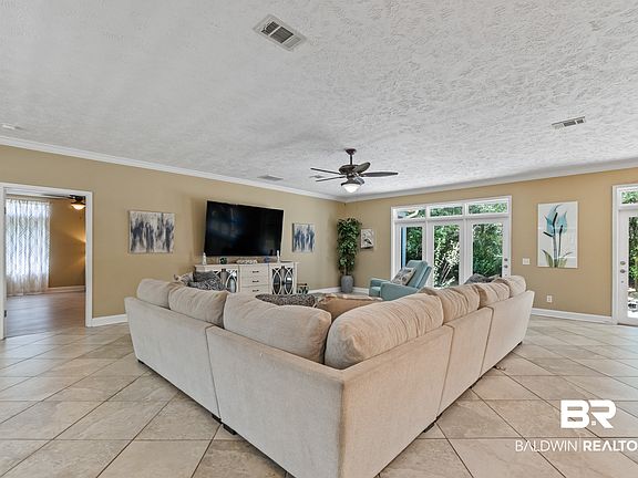 4th image of 1899 Bay Breeze Pkwy