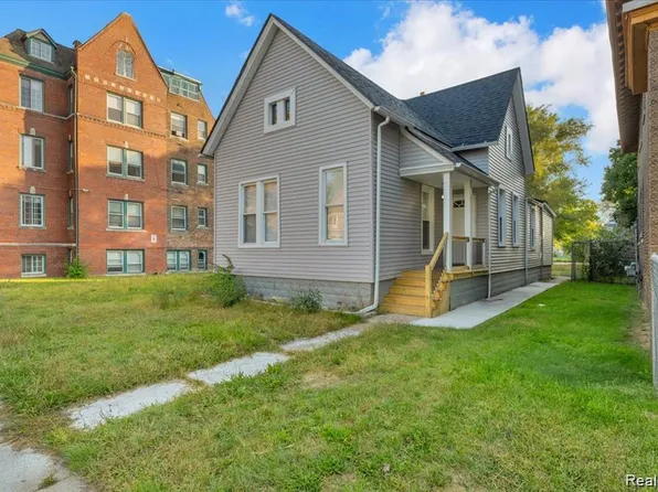 2012 Hubbard St, Detroit, MI 48209