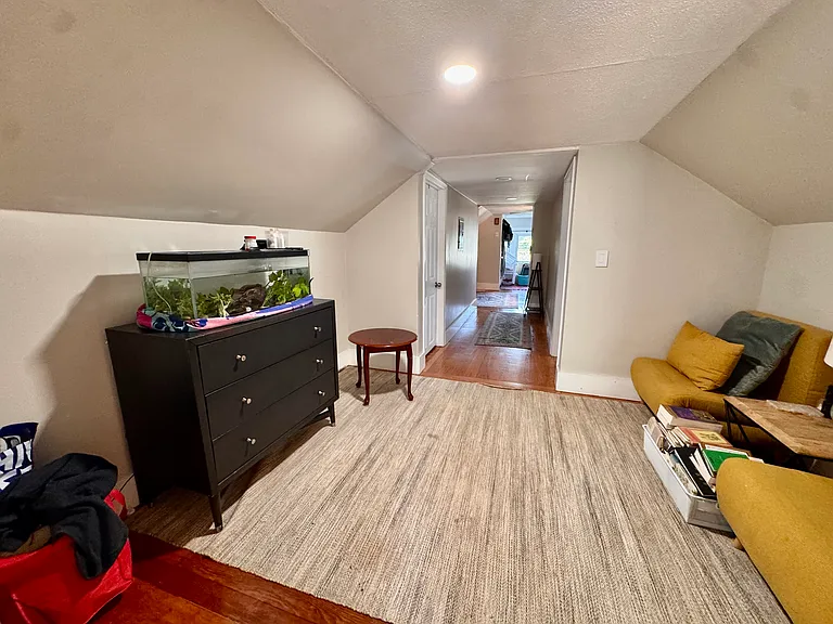 87 Burget Ave #2 — Photo 21