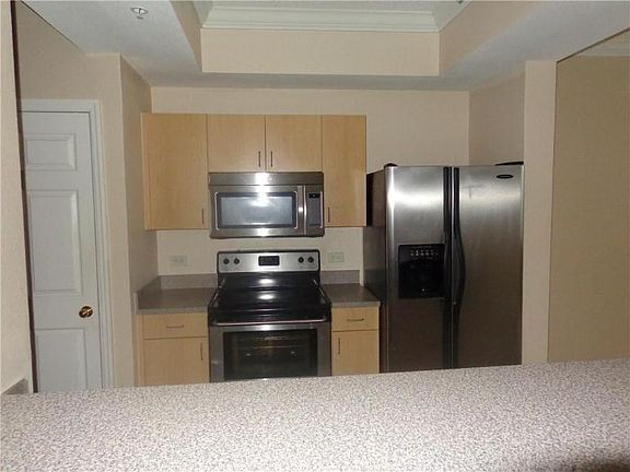 2nd image of 533 NE 3rd Ave APT 140