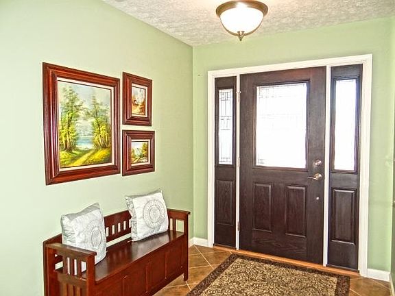 2nd image of 26 Kingfisher Cir