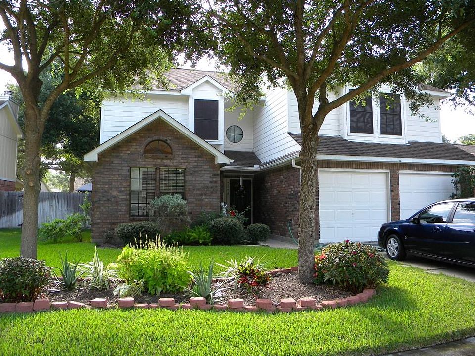 1st image of 7774 Pine Center Dr