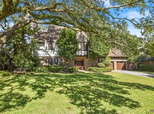 2529 E Lakeshore Dr, Baton Rouge, LA 70808
