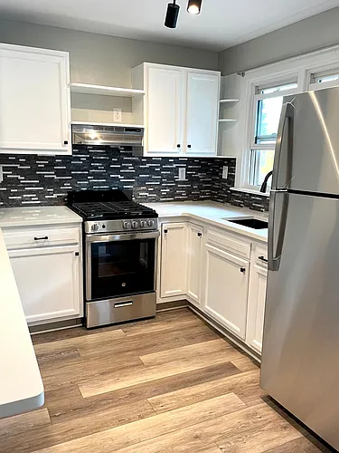 1317 W Broad St #C Photo 1