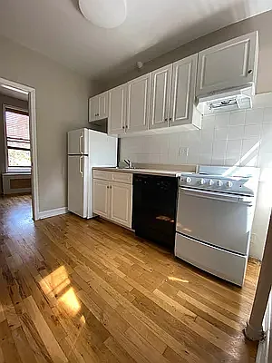 Rented by Corcoran | media 14