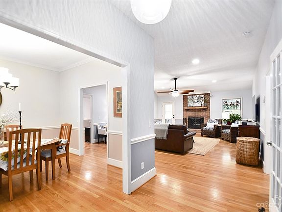 4th image of 4513 Ferguson Cir