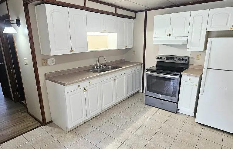 5340 Rose Ave #C — Photo 4