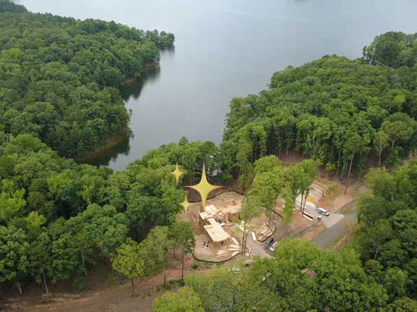 1585 Jumping Rock Dr, Greensboro, GA 30642