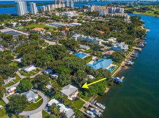 2034 Melody Ln #2034, Palm Beach Gardens, FL 33410