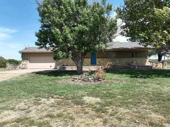 2808 SE Munson Hill Rd, El Dorado, KS 67042