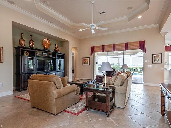 3rd image of 9372 Marble Stone Dr
