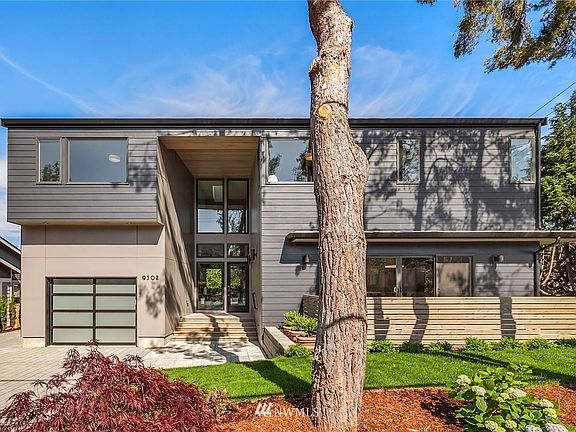 2nd image of 9502 NE 42nd Avenue