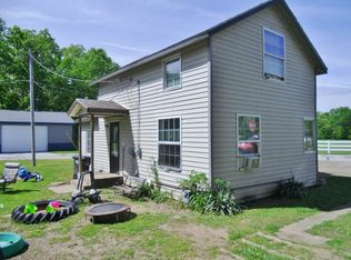 400 2nd St, Rome City, IN 46784