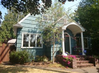 6601 Holly Pl SW, Seattle, WA 98136