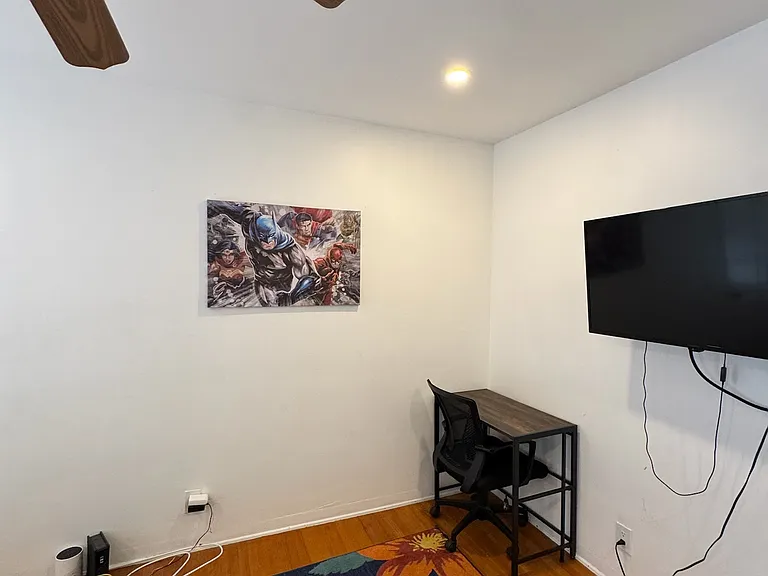 3633 Lime Ave #1 — Photo 3