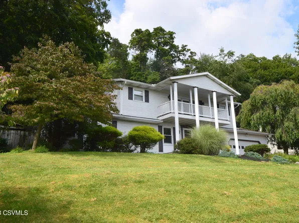 8 Kent Rd, Bloomsburg, PA 17815