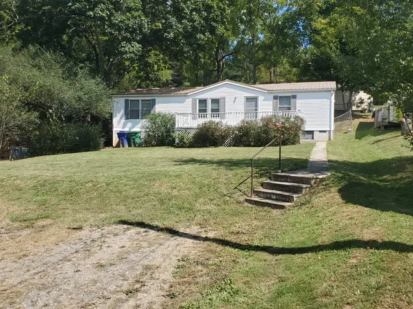 131 Harrison St, Swannanoa, NC 28778