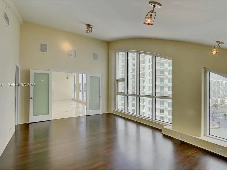 888 Brickell Key Dr #2802 — Photo 35