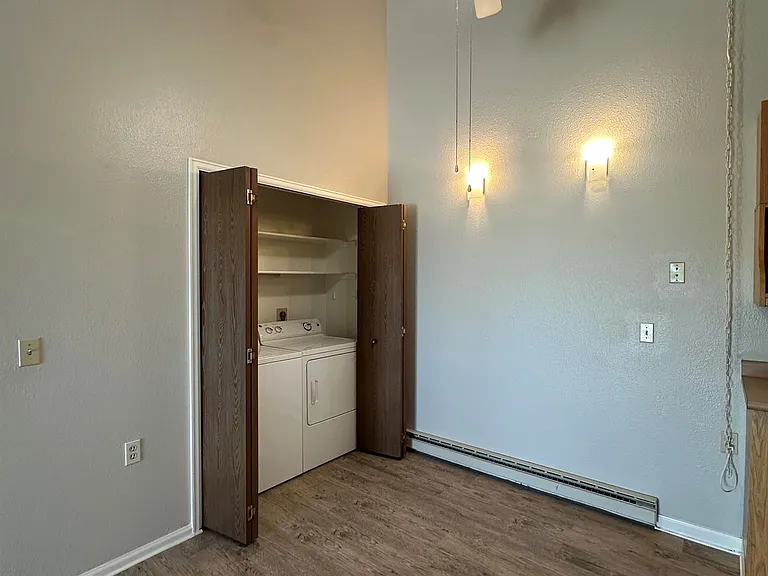 Sycamore Gardens Apartments — Photo 13