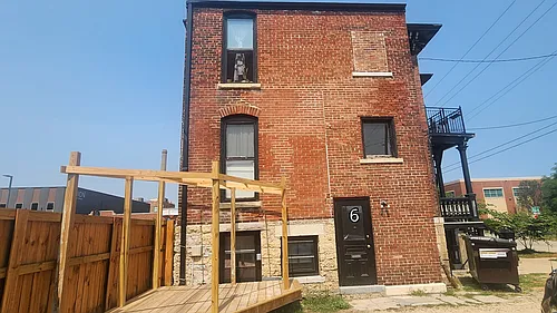129 N 2nd St #6 Photo 1