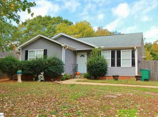 101 Rainbow Cir, Mauldin, SC 29662