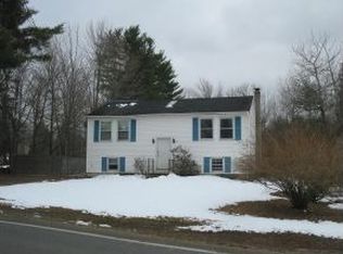 389 Salmon Falls Rd, Rochester, NH 03868