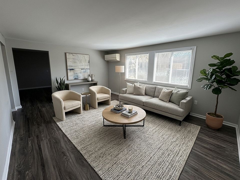 1st image of 1829 E 8th St #1857-5