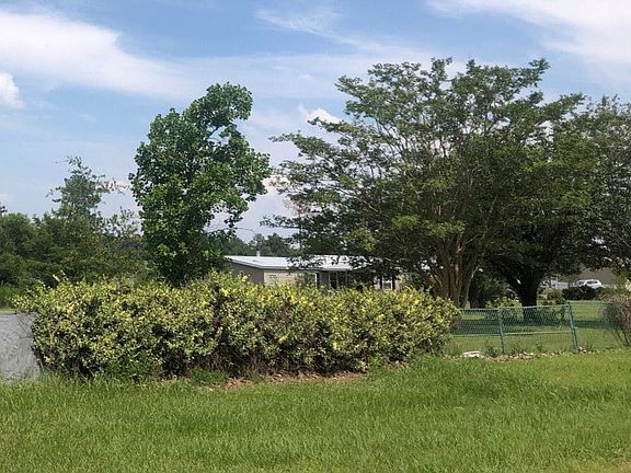 3rd image of 530 McDuff Dr