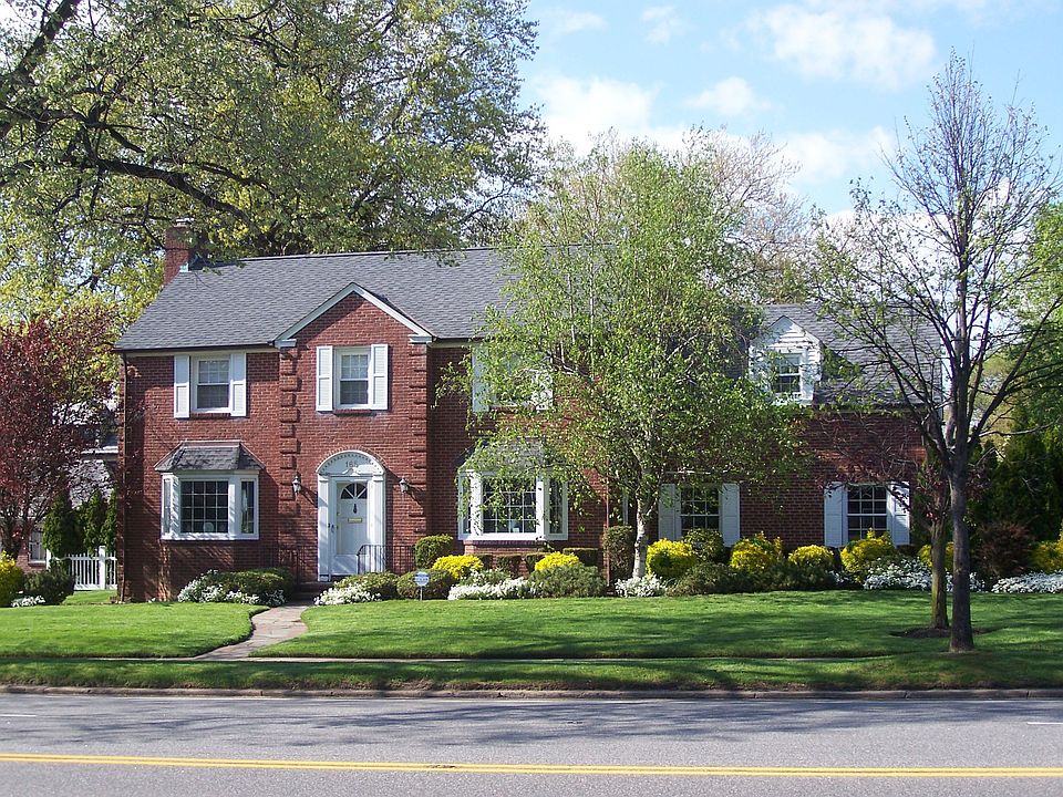 165 Stewart Ave, Garden City, NY 11530 Zillow