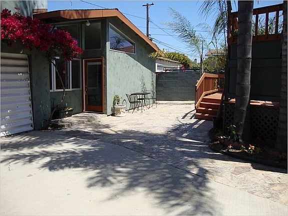 5th image of 2041 Lomita Park Pl
