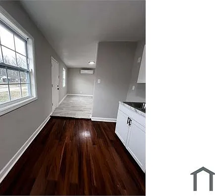 3927 Dearborn St — Photo 15