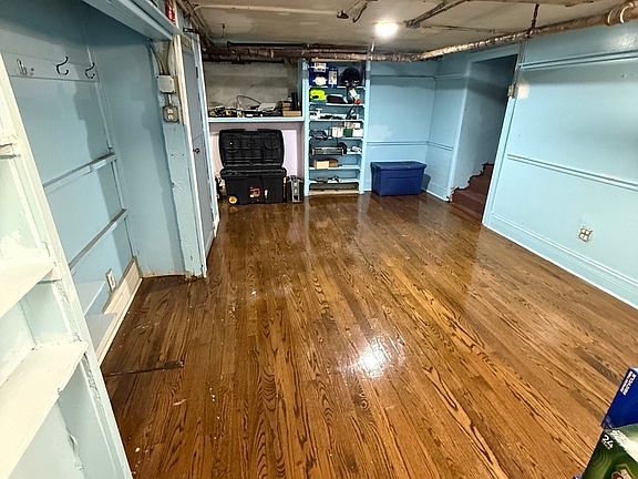 5th image of 6049 S Champlain Ave
