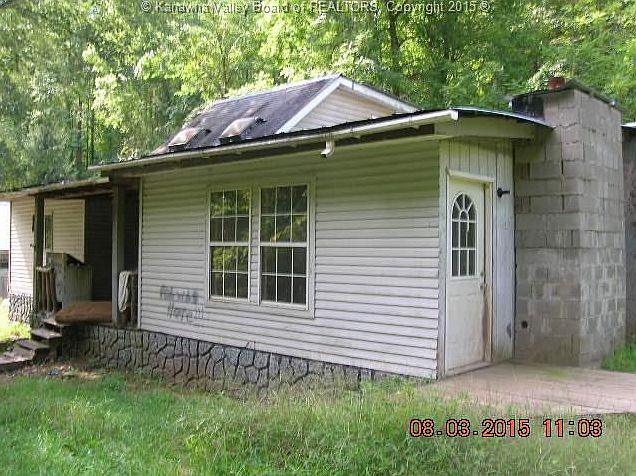 1st image of 365 Landers Ln
