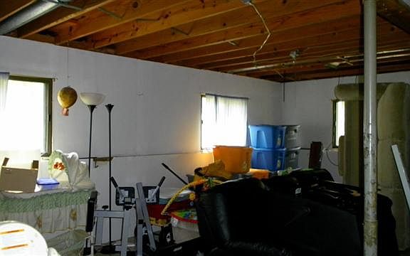 2nd image of 1892 Dakota Ave