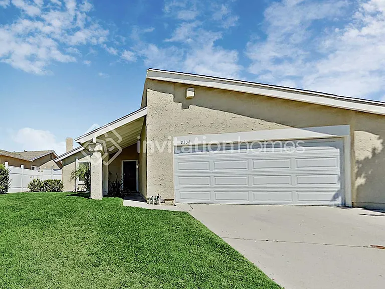 2338 Century Ave — Photo 1