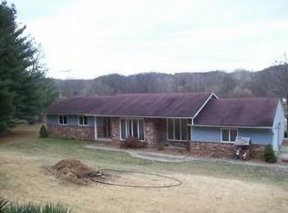 4945 Horns Mill Rd SE, Sugar Grove, OH 43155