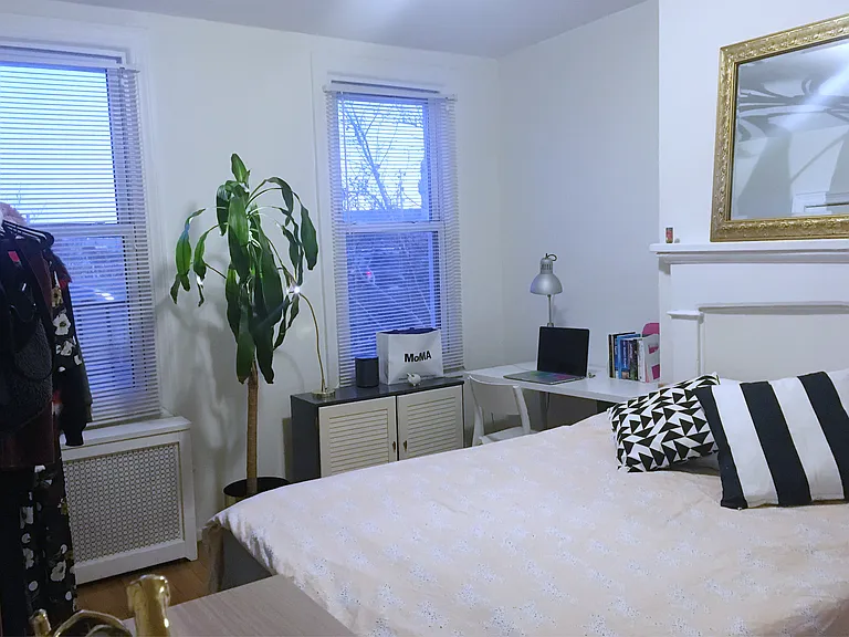 575 Meeker Ave #2 — Photo 3