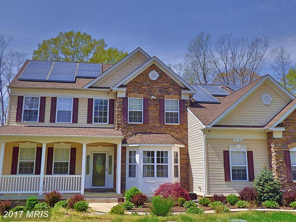 1st image of 39784 Claires Dr