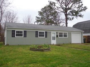 1831 Hurst Dr, Hampton, VA 23663