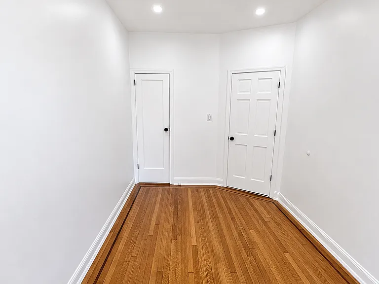 25-43 45th St #1A — Photo 11