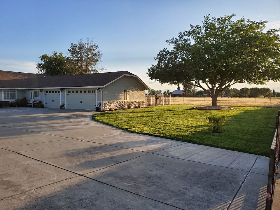 2nd image of 6191 County Road 11