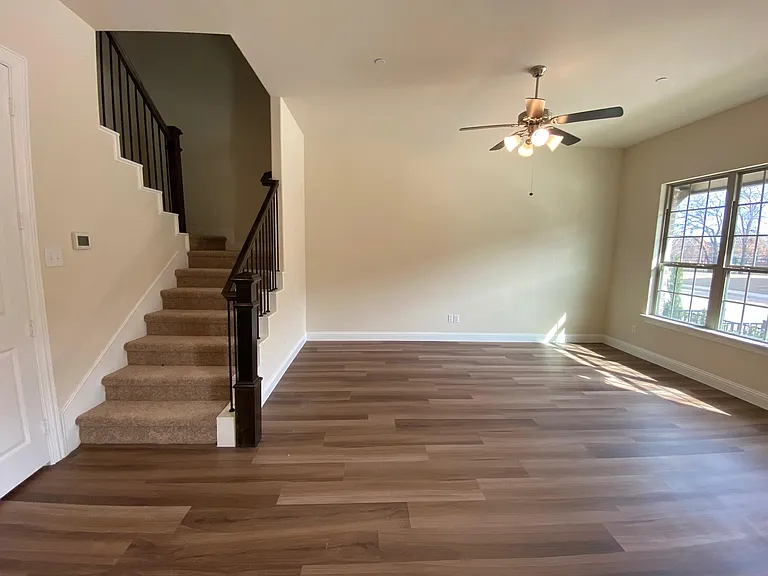 6245 Rainbow Valley Pl — Photo 7
