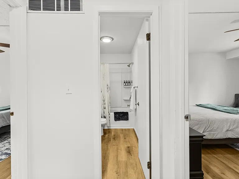 282 Randolph St — Photo 22