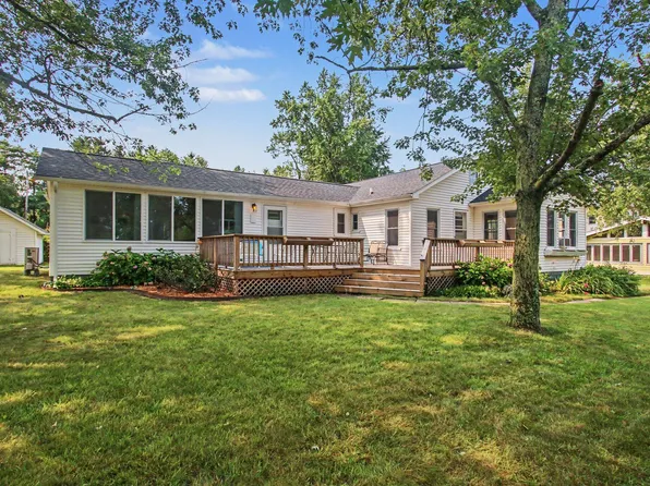 7284 B St, South Haven, MI 49090