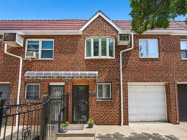 3059 82nd St, Flushing, NY 11370