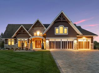 1323 Palmer Dr N, Lake Elmo, MN 55042